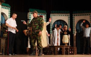 مسرحية أزقة الأبطال