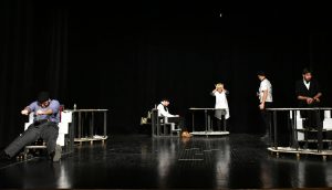 عرض متحف المجانين