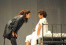 للمسرح الجهوي الأغواط “انفصام ثلاثي الأبعاد”… رحلة سيكودرامية في عوالم الإنكار والجنون
